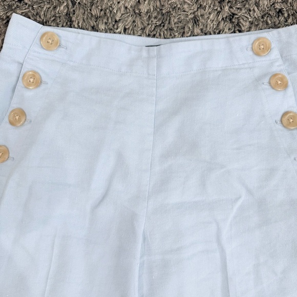 Ann Taylor Cropped Wide-Leg Pants with Button Detail in Light Blue, Size 6 - Picture 2 of 6